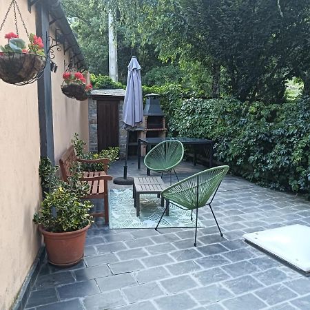 Vila Adosado Con Gran Terraza Villanova Exteriér fotografie